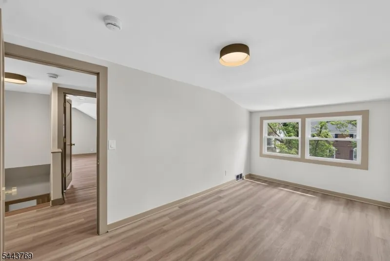 15 Elberta Rd Maplewood, NJ 07040