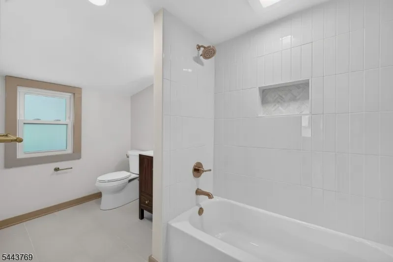 15 Elberta Rd Maplewood, NJ 07040