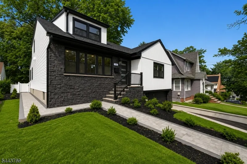 15 Elberta Rd Maplewood, NJ 07040