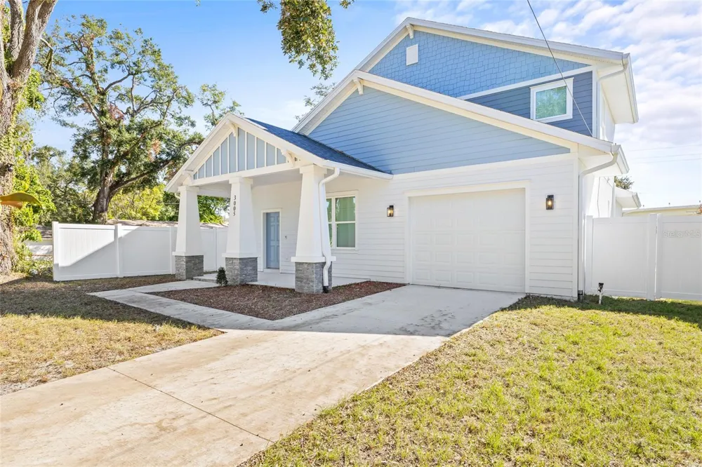 3005 E 17TH AVENUE Tampa, FL 33605