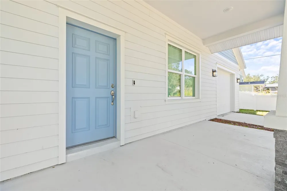 3005 E 17TH AVENUE Tampa, FL 33605