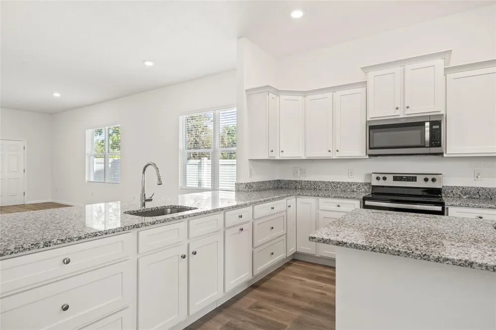 3005 E 17TH AVENUE Tampa, FL 33605