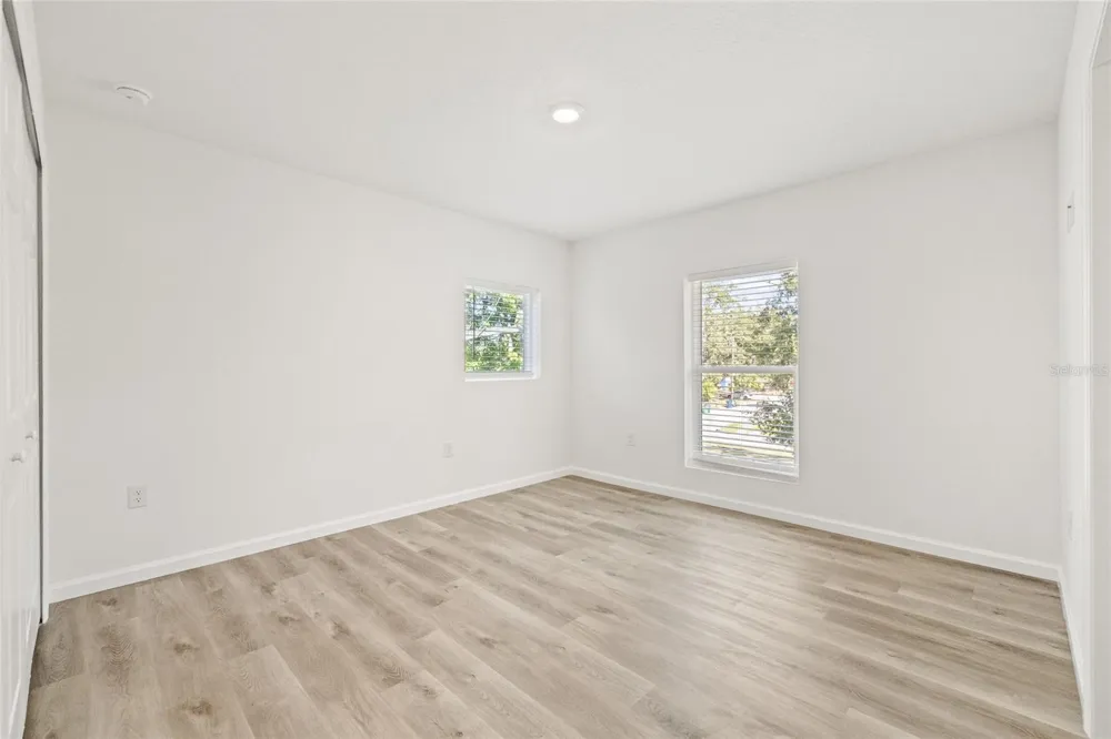 3005 E 17TH AVENUE Tampa, FL 33605