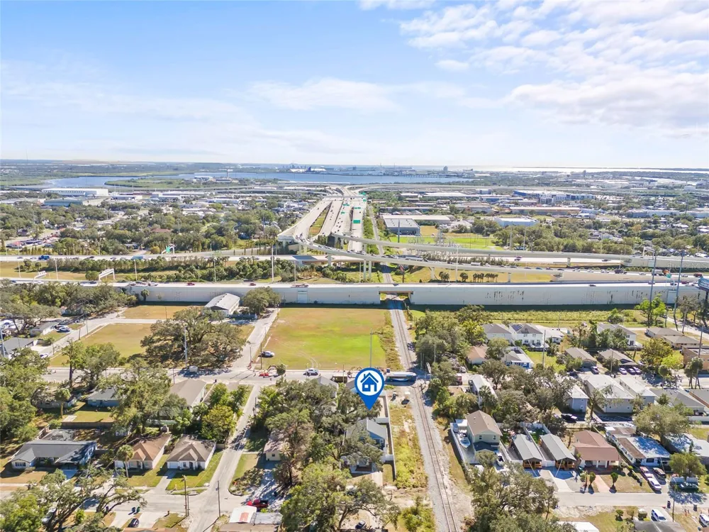 3005 E 17TH AVENUE Tampa, FL 33605