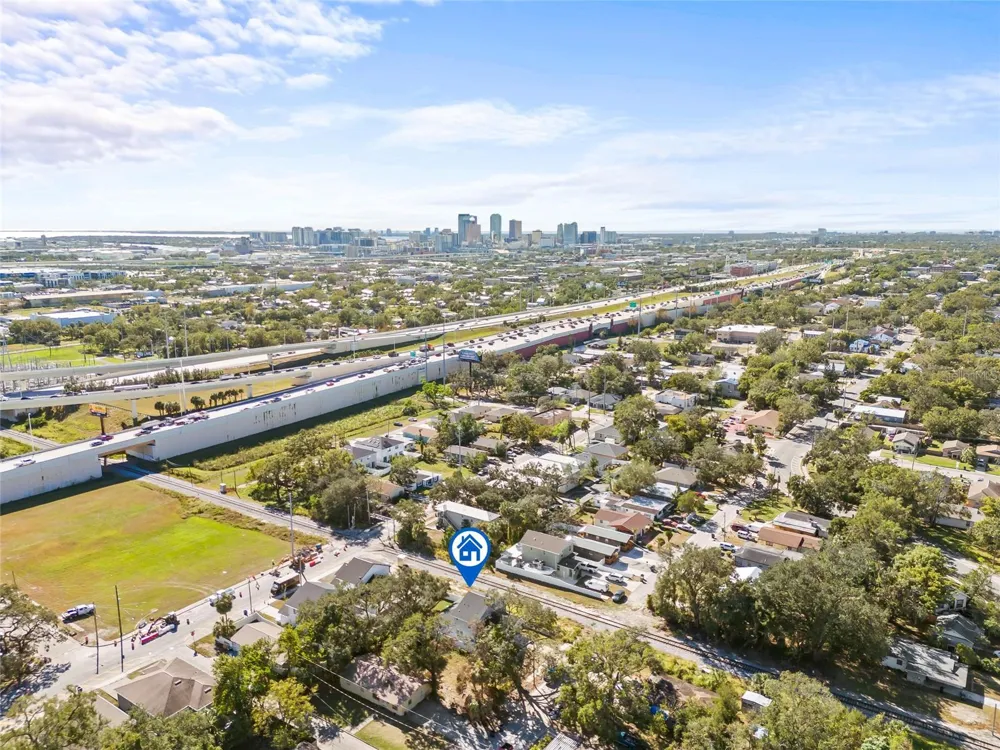 3005 E 17TH AVENUE Tampa, FL 33605