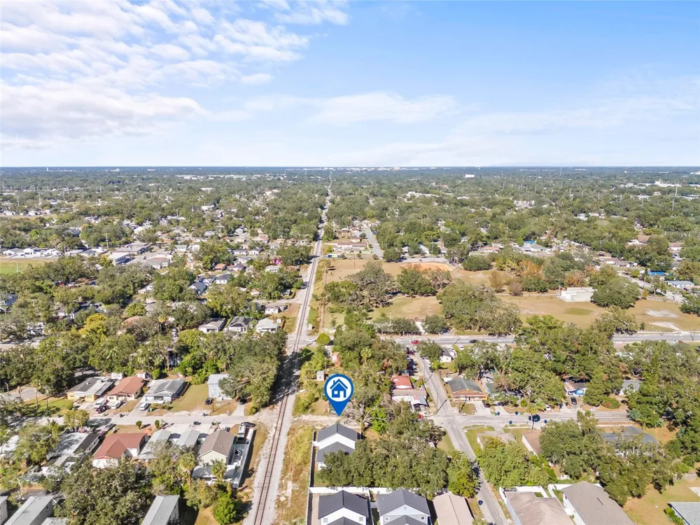 3005 E 17TH AVENUE Tampa, FL 33605
