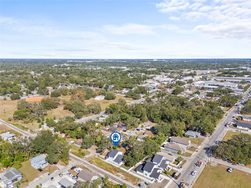 3005 E 17TH AVENUE Tampa, FL 33605