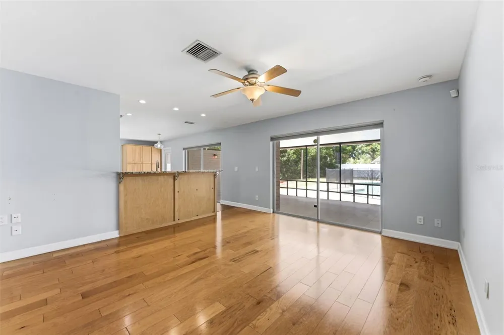 10603 ORANGE GROVE DRIVE Tampa, FL 33618