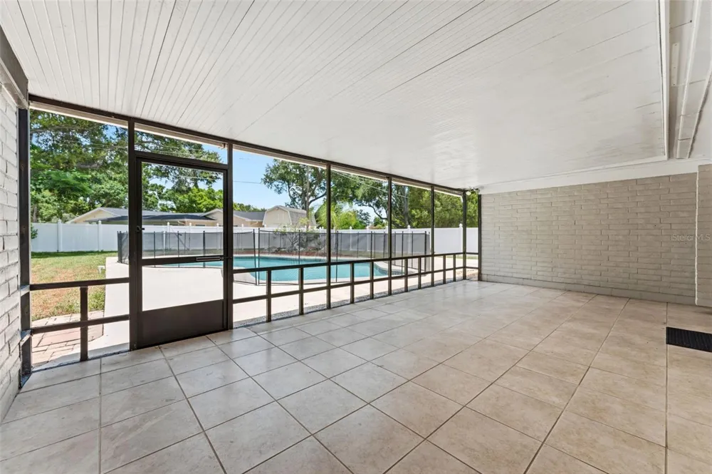 10603 ORANGE GROVE DRIVE Tampa, FL 33618