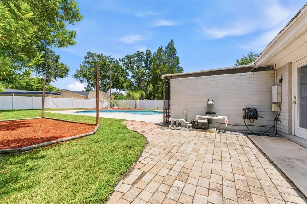 10603 ORANGE GROVE DRIVE Tampa, FL 33618
