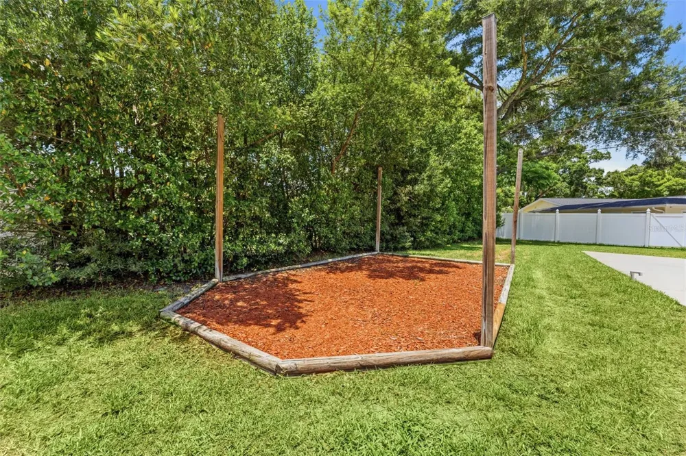 10603 ORANGE GROVE DRIVE Tampa, FL 33618