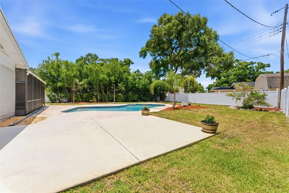 10603 ORANGE GROVE DRIVE Tampa, FL 33618