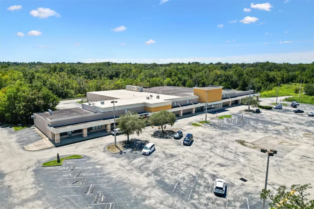 440 W GULF ATLANTIC HIGHWAY Wildwood, FL 34785