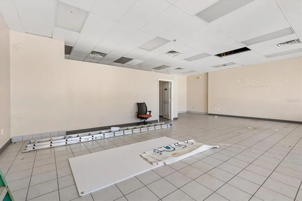 440 W GULF ATLANTIC HIGHWAY Wildwood, FL 34785