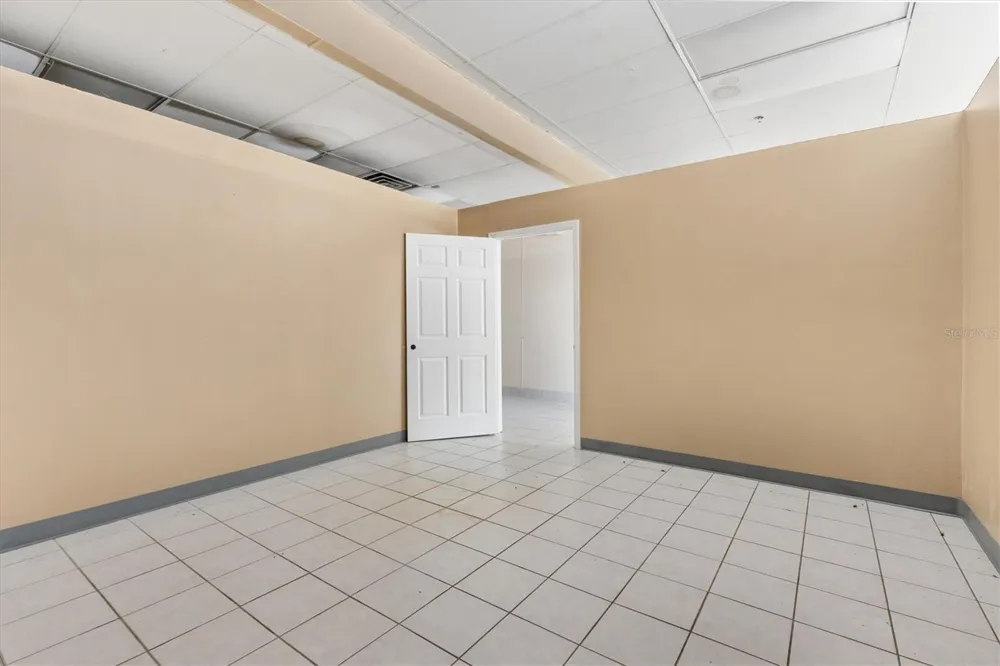 440 W GULF ATLANTIC HIGHWAY Wildwood, FL 34785