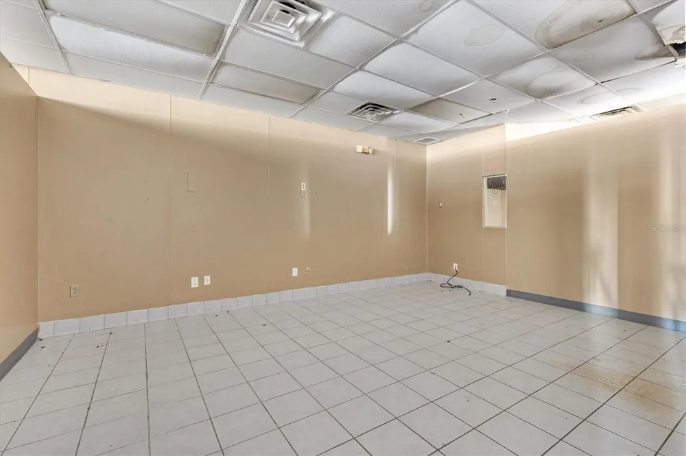 440 W GULF ATLANTIC HIGHWAY Wildwood, FL 34785