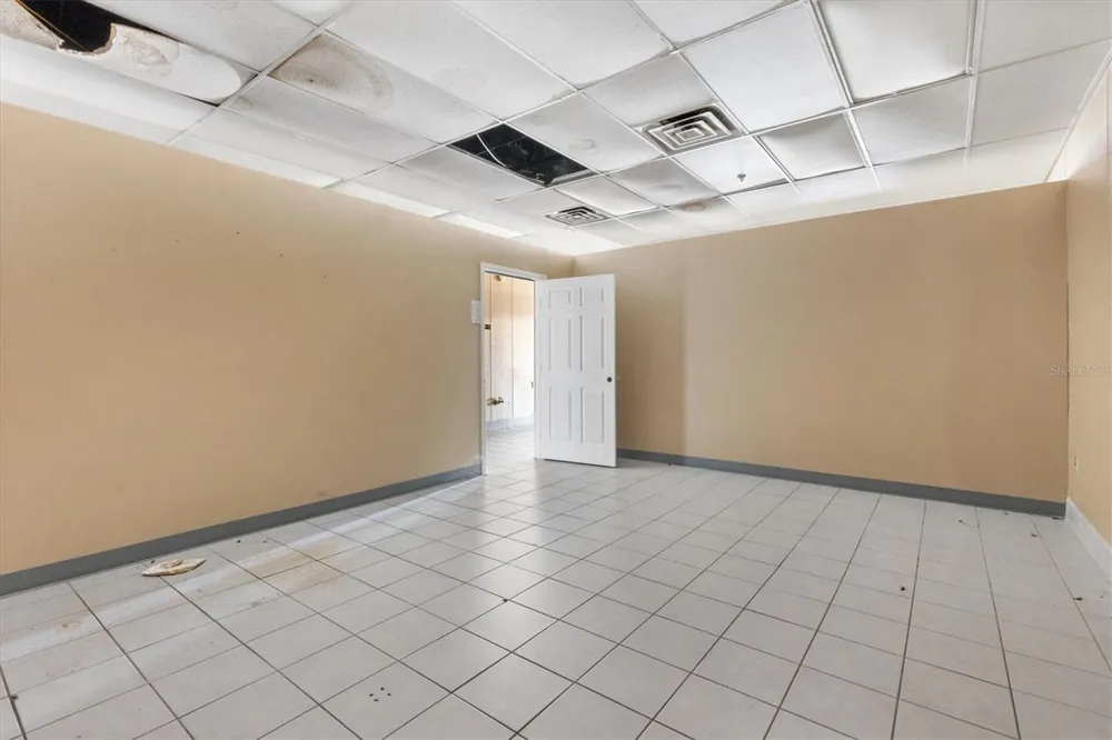 440 W GULF ATLANTIC HIGHWAY Wildwood, FL 34785