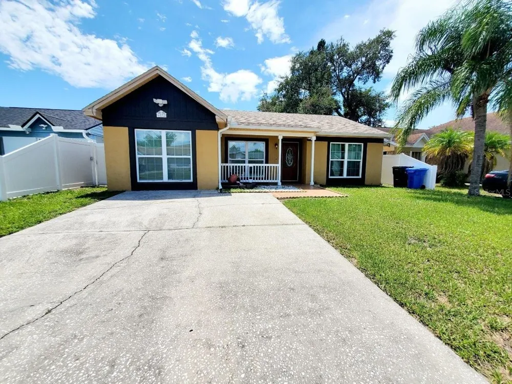 6832 SWAIN AVENUE Tampa, FL 33625