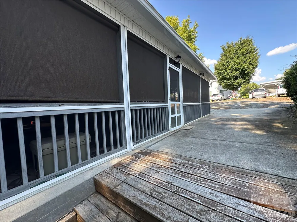 152 Cardinal Drive New London, NC 28127