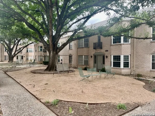 102 Ruelle Unit 208D #208D San Antonio, TX 78209