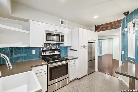 102 Ruelle Unit 208D #208D