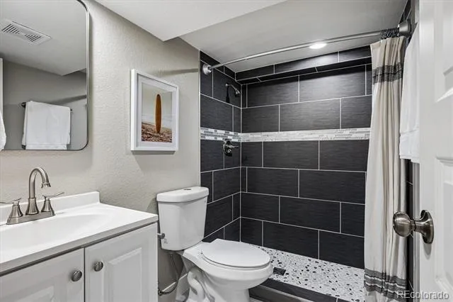 6158 W 75th Drive Arvada, CO 80003