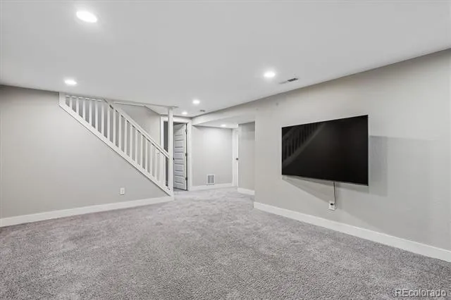 6158 W 75th Drive Arvada, CO 80003