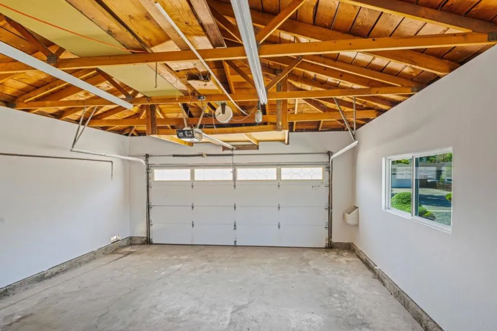 6250 Lillian Way San Jose, CA 95120