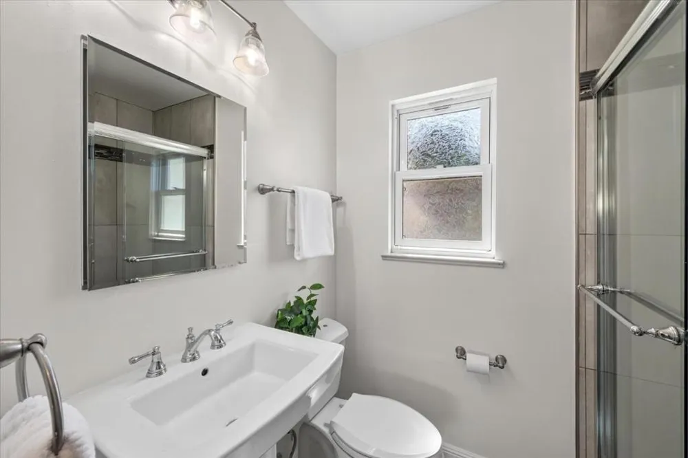 2591 Jacobs Street Hayward, CA 94541