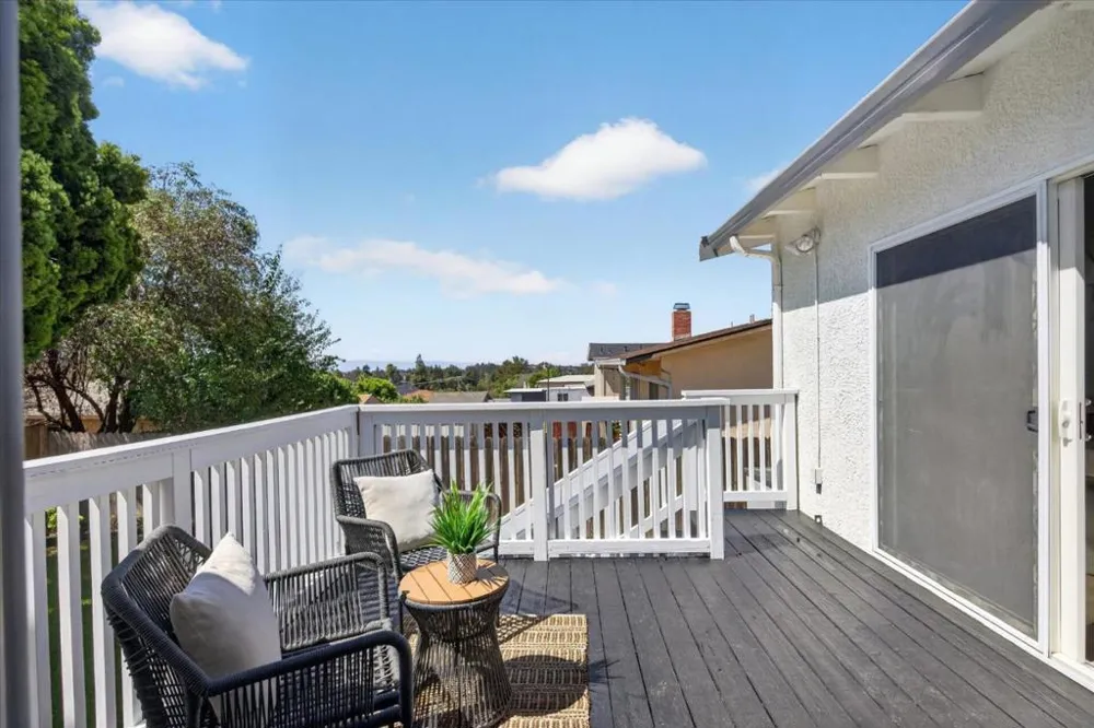2591 Jacobs Street Hayward, CA 94541