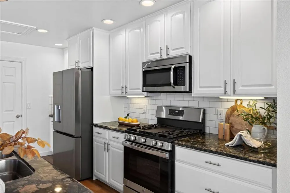 2591 Jacobs Street Hayward, CA 94541