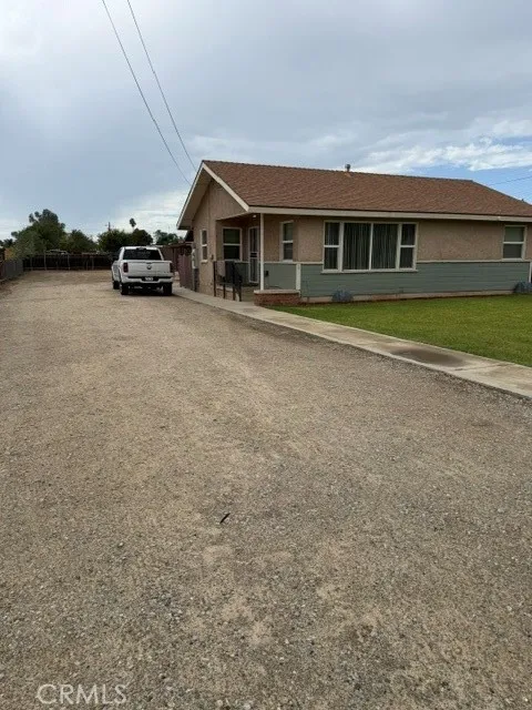4372 Valley View