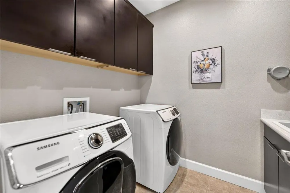 6057 Charlotte Drive San Jose, CA 95123