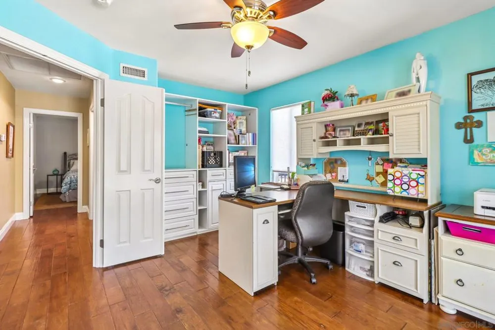 9086 Hunter Pass Alpine, CA 91901
