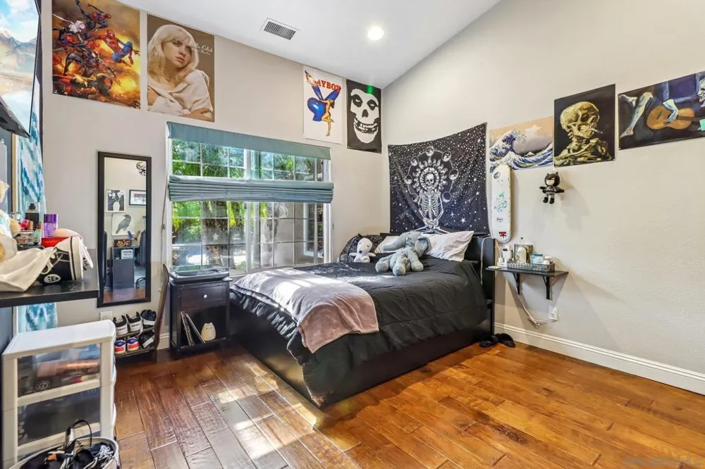 9086 Hunter Pass Alpine, CA 91901