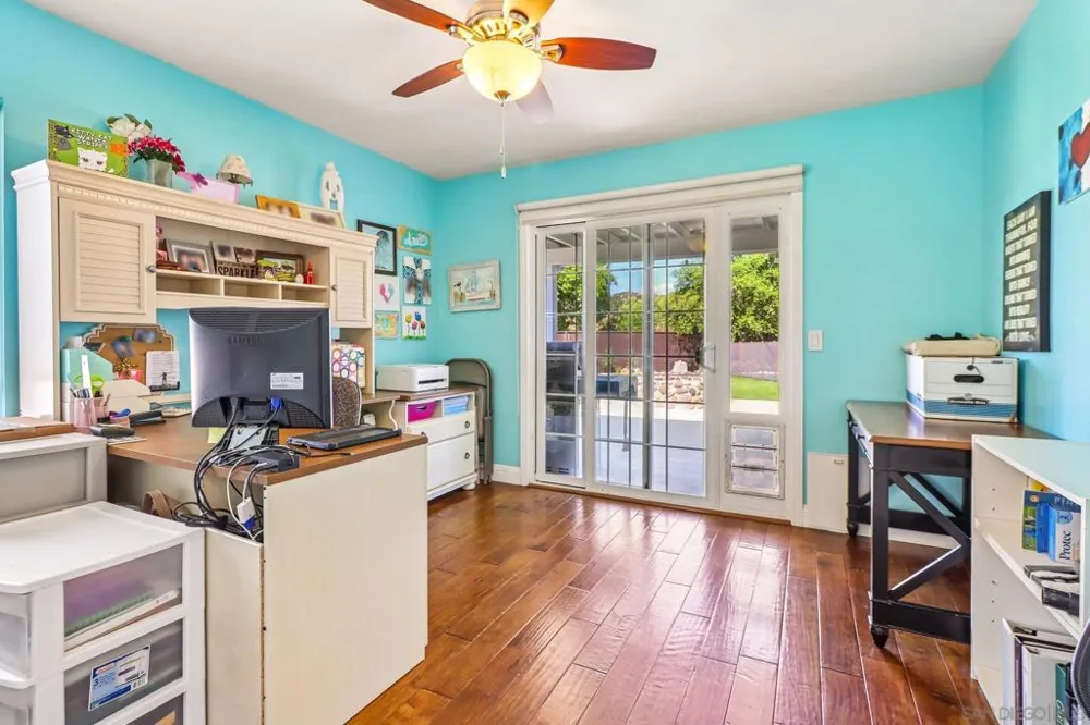 9086 Hunter Pass Alpine, CA 91901