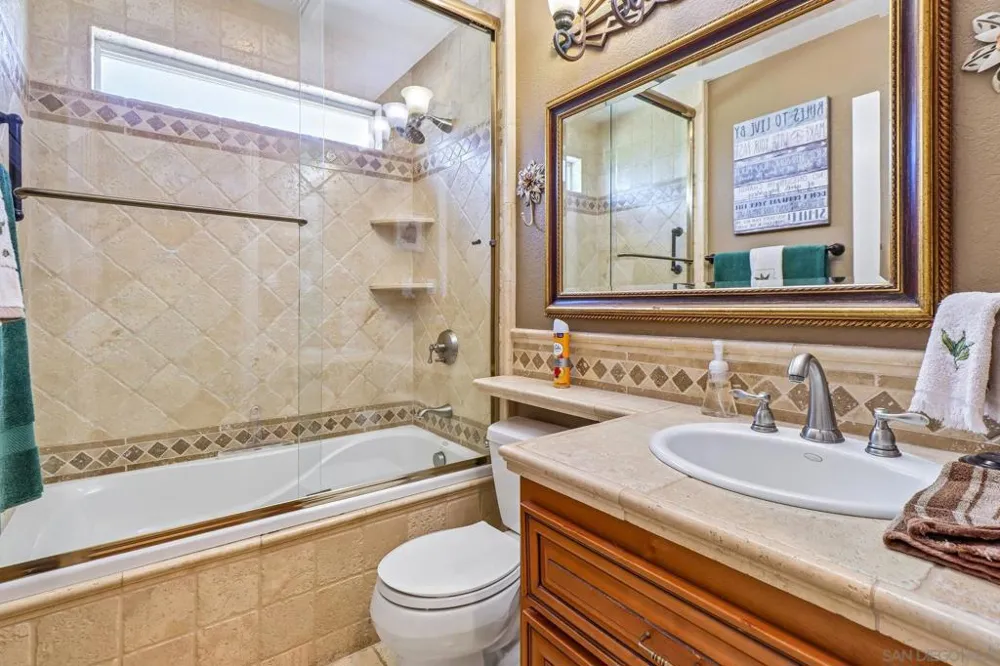 9086 Hunter Pass Alpine, CA 91901