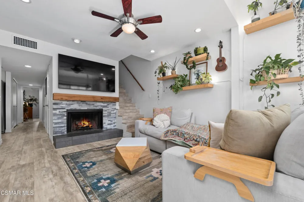 1212 Via Montoya Camarillo, CA 93010