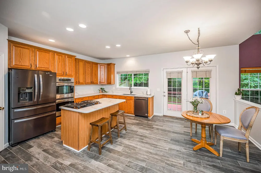5917 FINCASTLE DRIVE Manassas, VA 20112