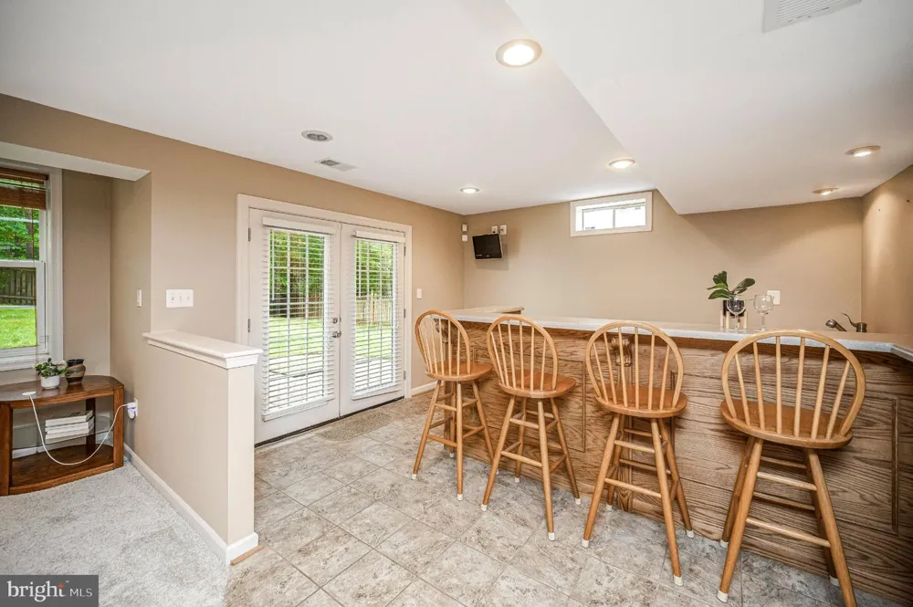 5917 FINCASTLE DRIVE Manassas, VA 20112