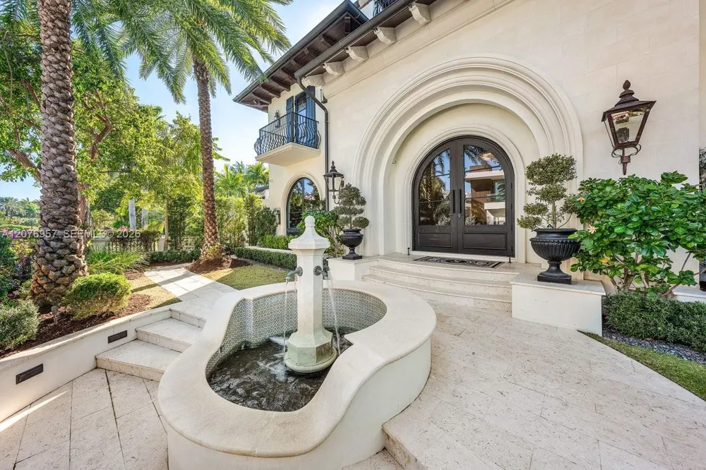 633 Isle Of Palms Dr Fort Lauderdale, FL 33301