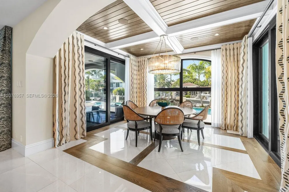 633 Isle Of Palms Dr Fort Lauderdale, FL 33301