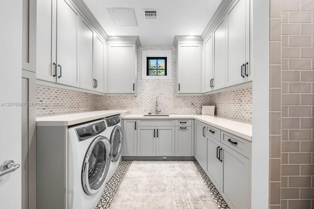 633 Isle Of Palms Dr Fort Lauderdale, FL 33301