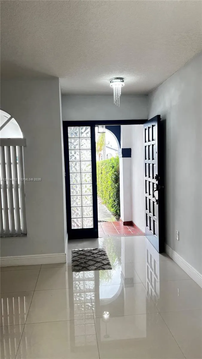 14652 SW 114th Ter #B Miami, FL 33186