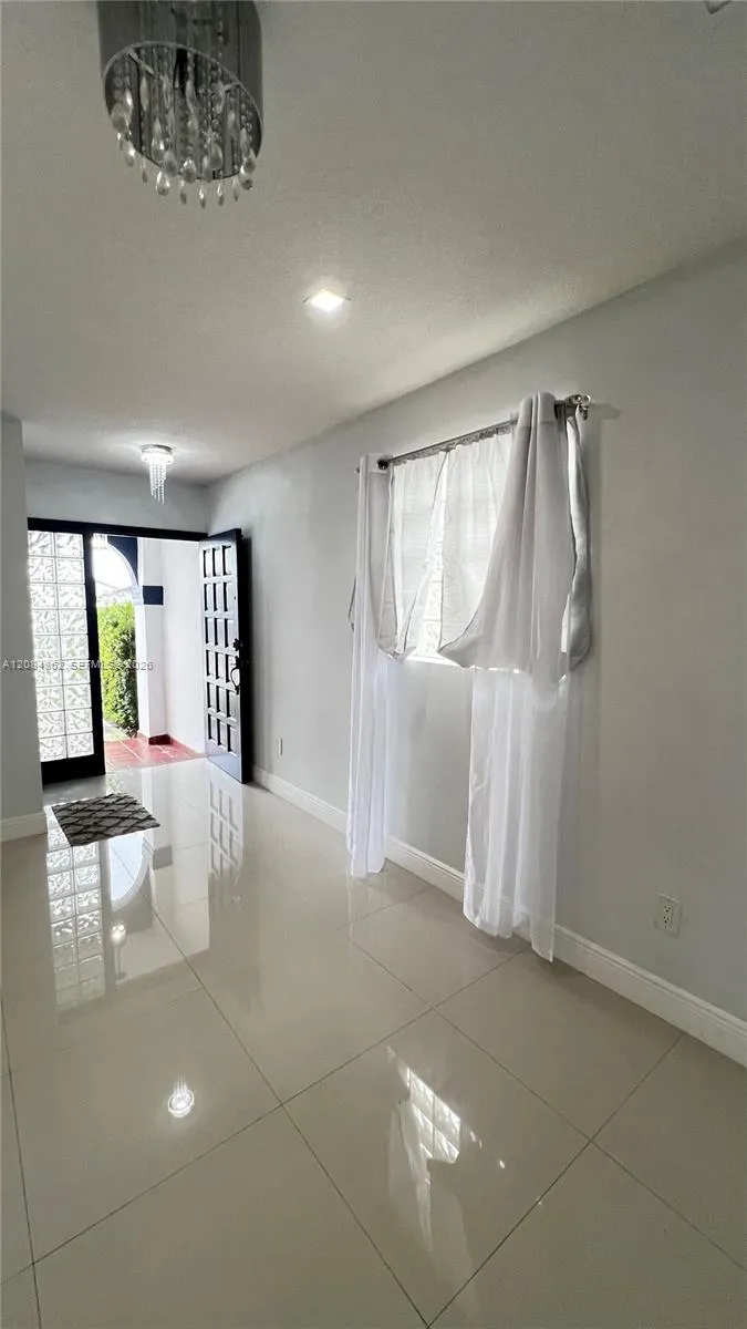 14652 SW 114th Ter #B Miami, FL 33186