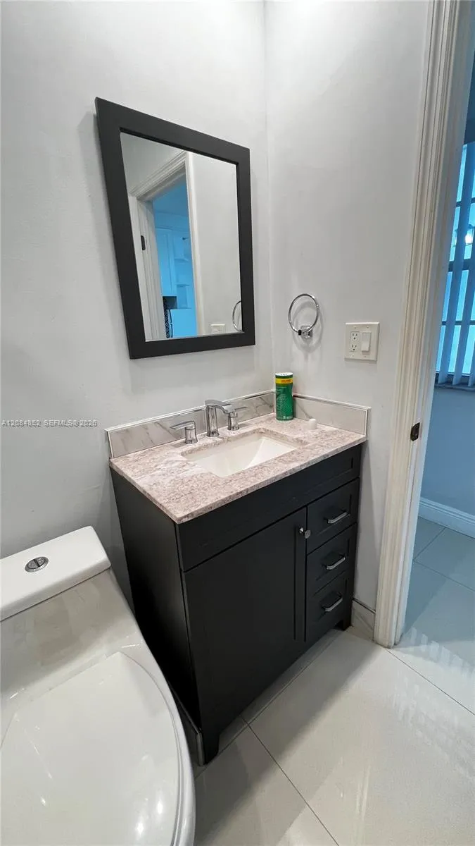 14652 SW 114th Ter #B Miami, FL 33186