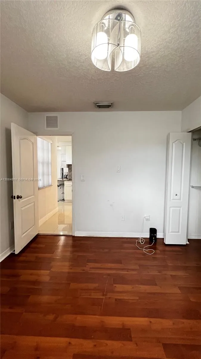 14652 SW 114th Ter #B Miami, FL 33186