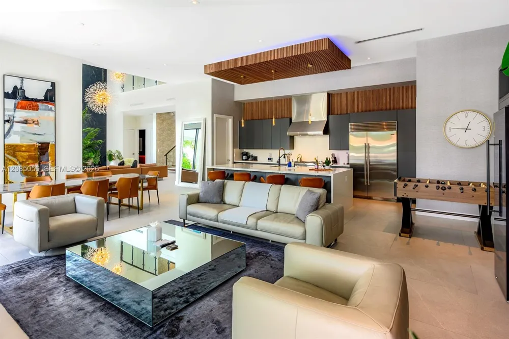 2817 NE 35th St Fort Lauderdale, FL 33306