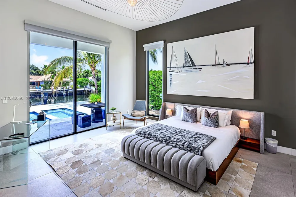 2817 NE 35th St Fort Lauderdale, FL 33306