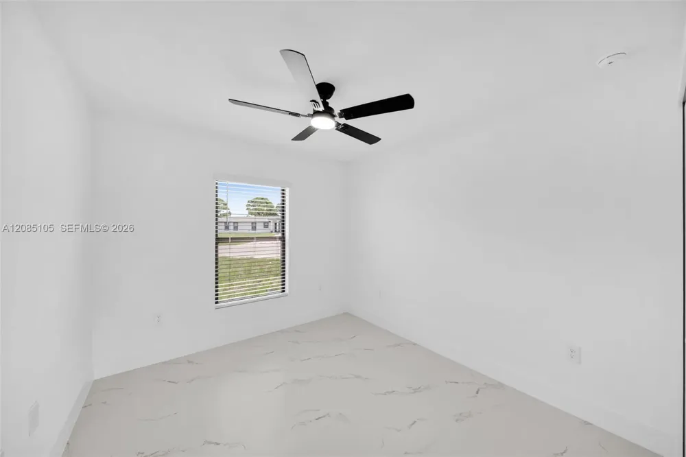 4985 Fairway Ct #4985 Lehigh Acres, FL 33971